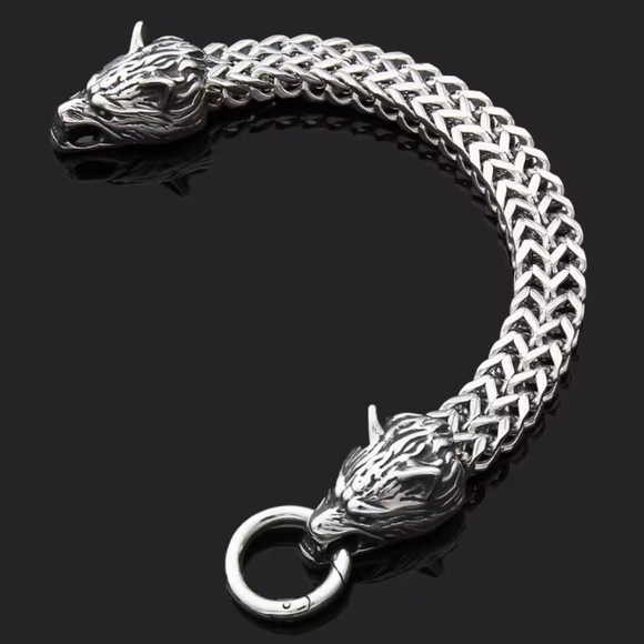 Silver Lion Head Bracelet - Picture 5 of 9